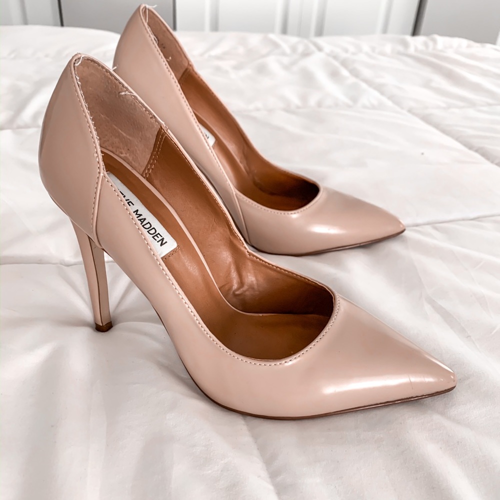 Steve Madden Nude heel